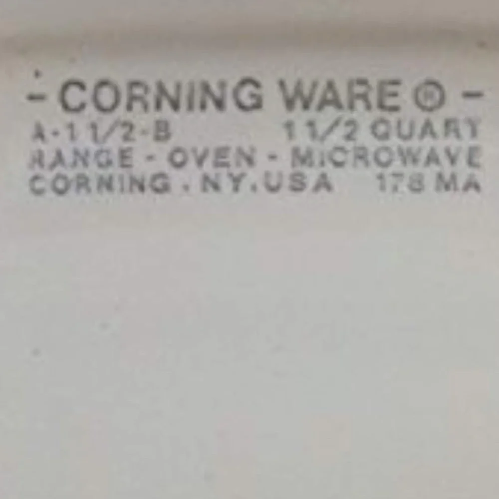 Corningware Le Persil La Sauge Spice of Life Bake‎ Dish W/ Pyrex Lid